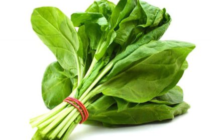 Spinach benefits for men and skin and women’s health and hair