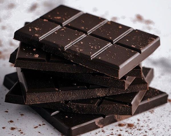 dark chocolate benefits for health and heart and weight loss