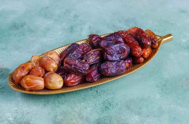  how many dates to eat per day for hair growth Dried dates benefits for hair Dates benefits for hair loss Dates benefits for hair and skin Dates benefits for hair dandruff dates benefits for women eating dates for skin whitening black dates benefits for hair 