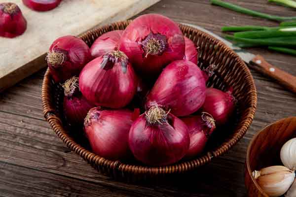  can onions damage your eyes onion benefits for women onion juice in eye what to do onion juice for eyesight benefits of raw onion sexually does onion whiten the eyes onion benefits for lungs onion benefits for hair 